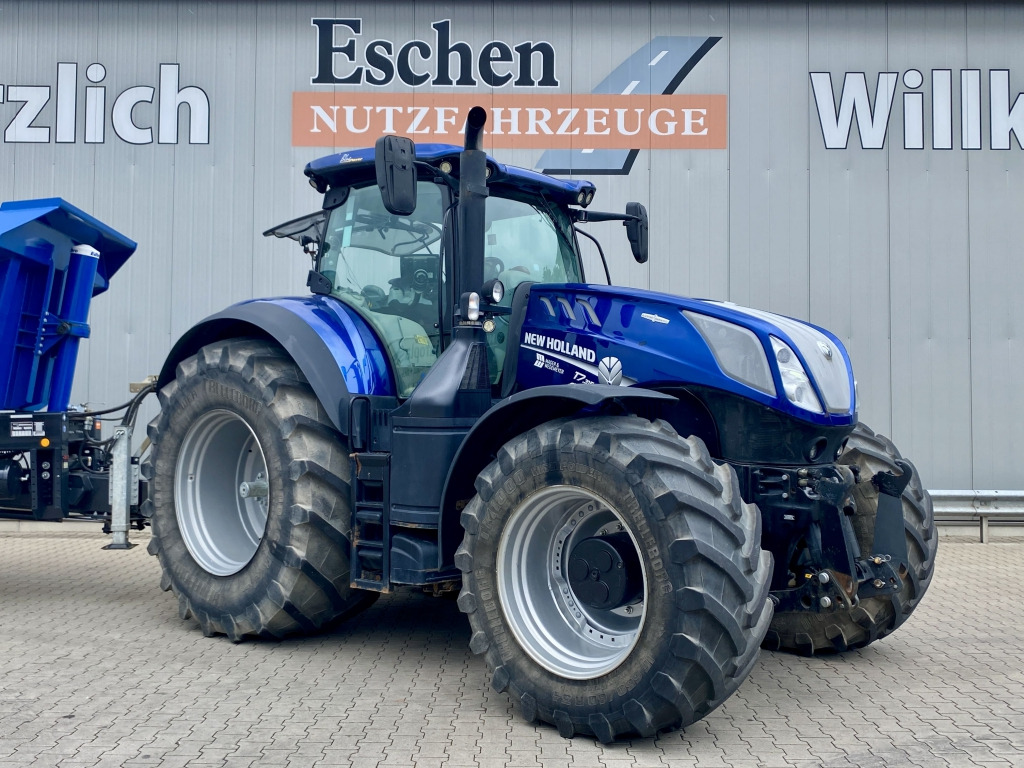 Farm tractor New Holland T7.315 AC 4x4