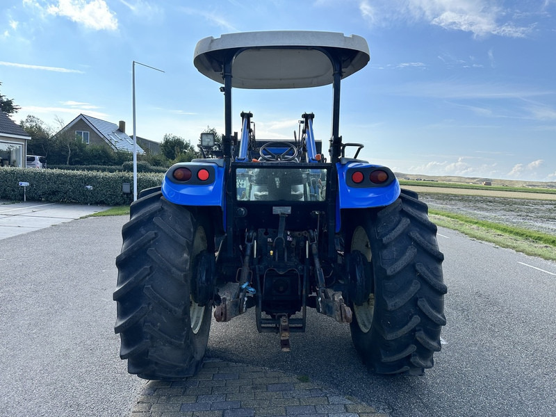 Farm tractor New Holland TD5.100