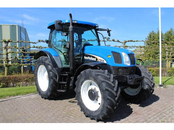 Farm tractor New Holland TSA135A 