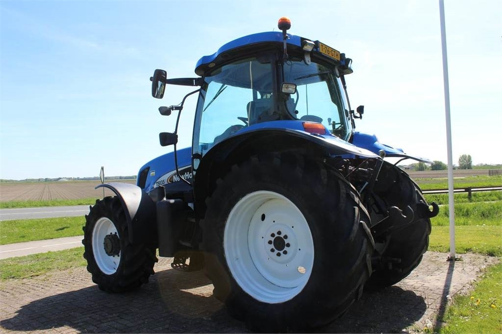 Farm tractor New Holland TSA135A