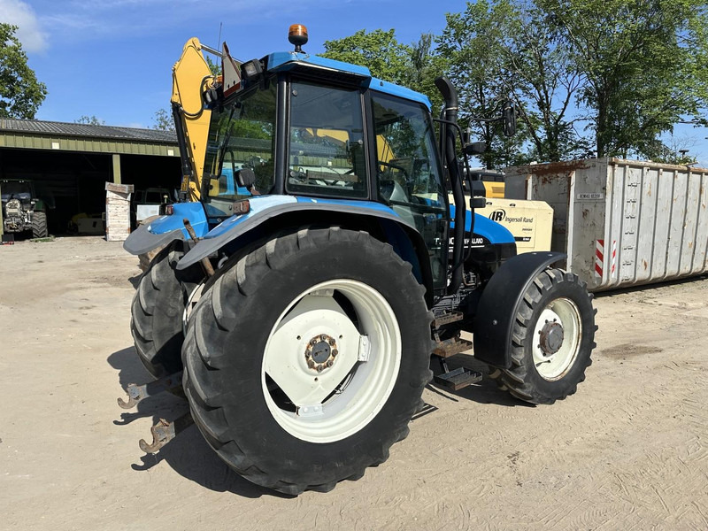 Farm tractor New Holland TS 90