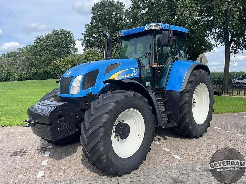 Farm tractor New Holland TVT 170