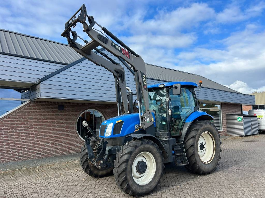 Farm tractor New Holland T 6.155