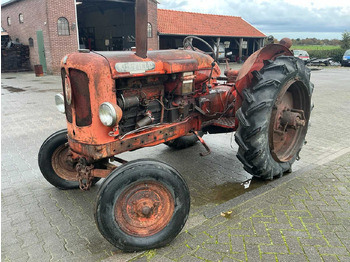 Farm tractor Nuffield 460