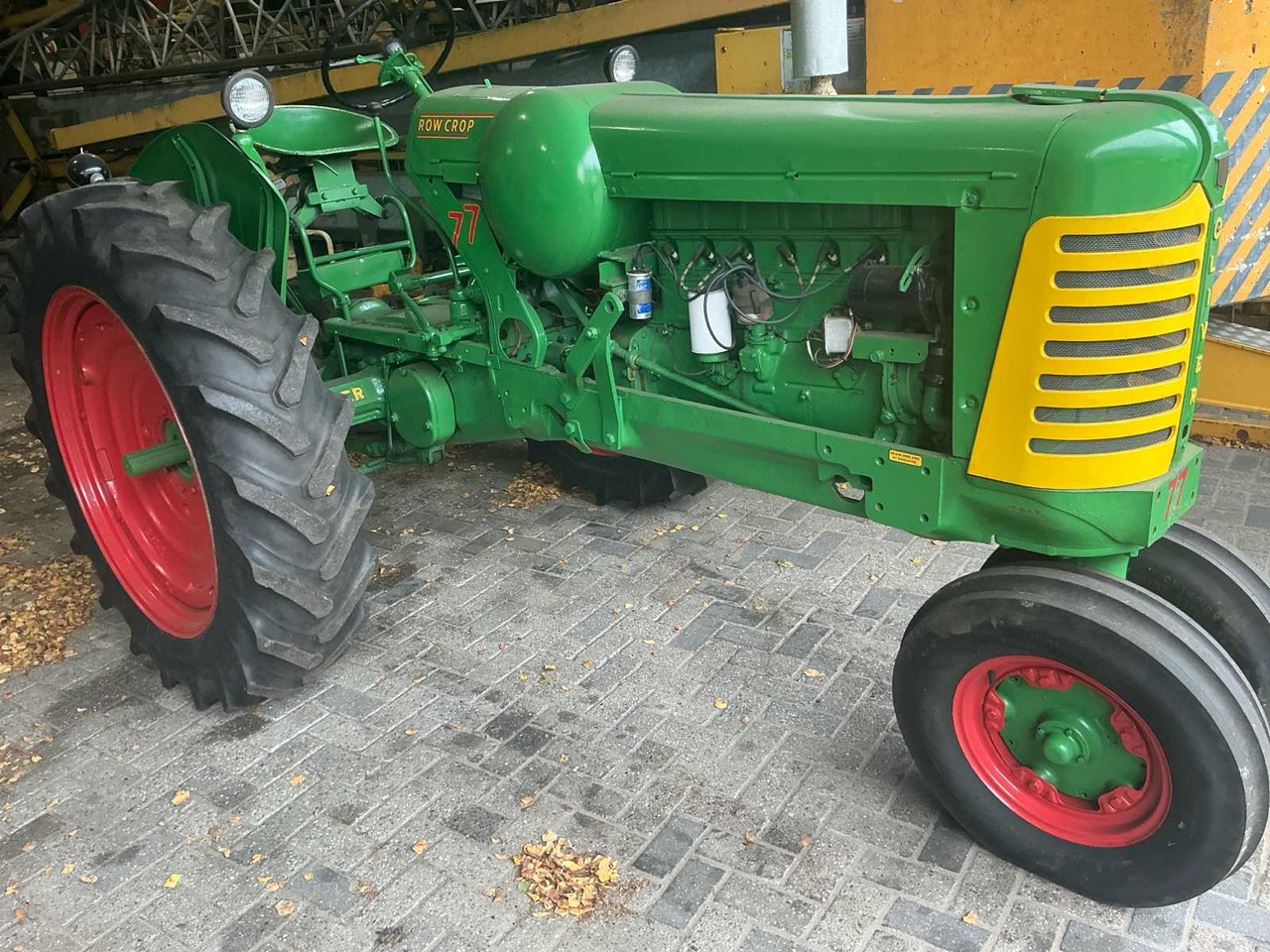 Farm tractor Oliver SUPER 77