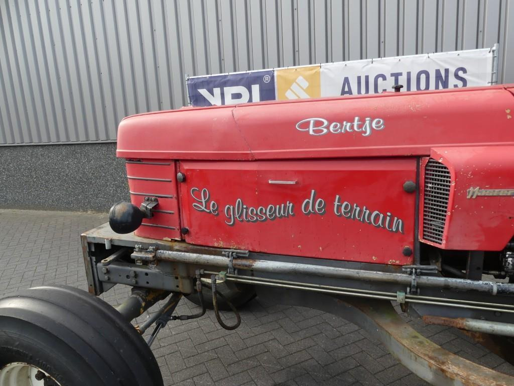 Farm tractor Renault Master 1