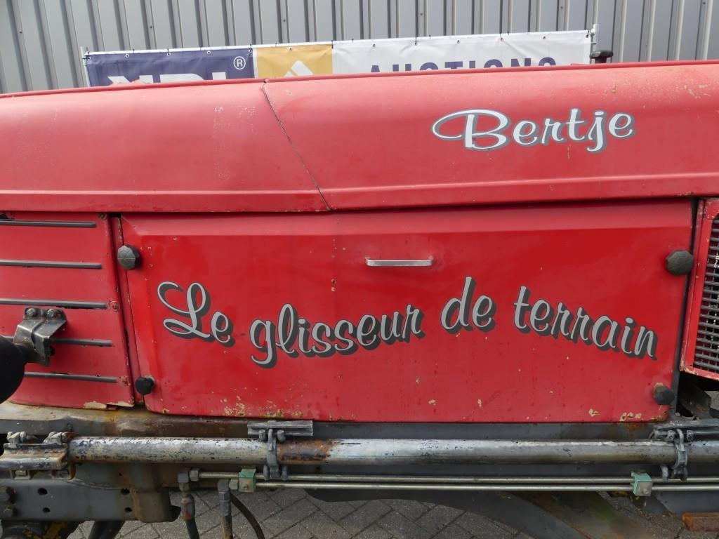 Farm tractor Renault Master 1