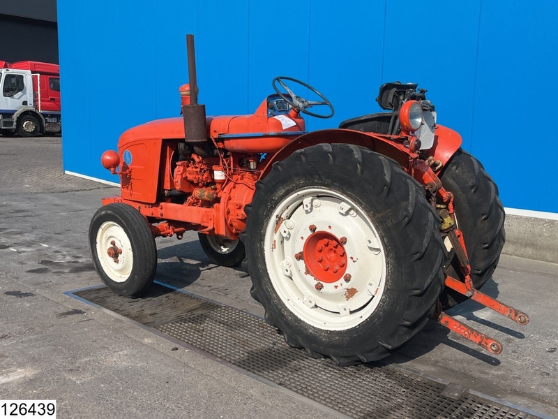 Farm tractor Renault R 7051
