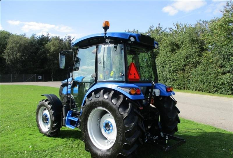 Farm tractor Solis 60 Med Lukket kabine, klima anlæg og vendegear på.