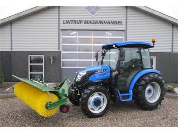 Farm tractor Solis 60 Med frontlift, frontPTO og Thyregod kost 