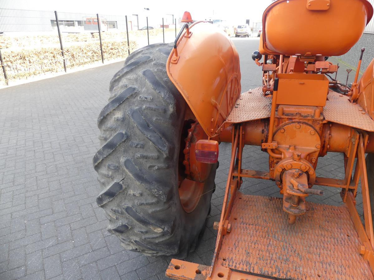 Farm tractor Someca DA50L