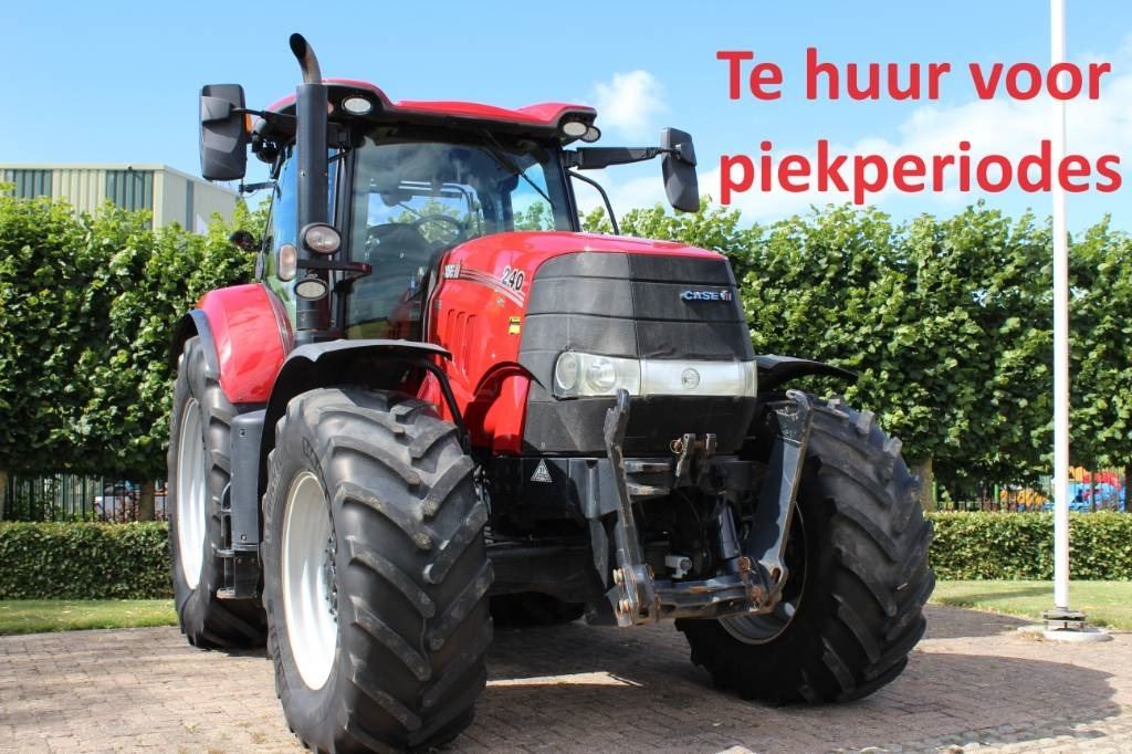 Farm tractor Steyr 6145, Puma, T6, T7