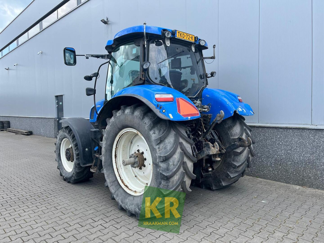 Farm tractor T6.160 New Holland