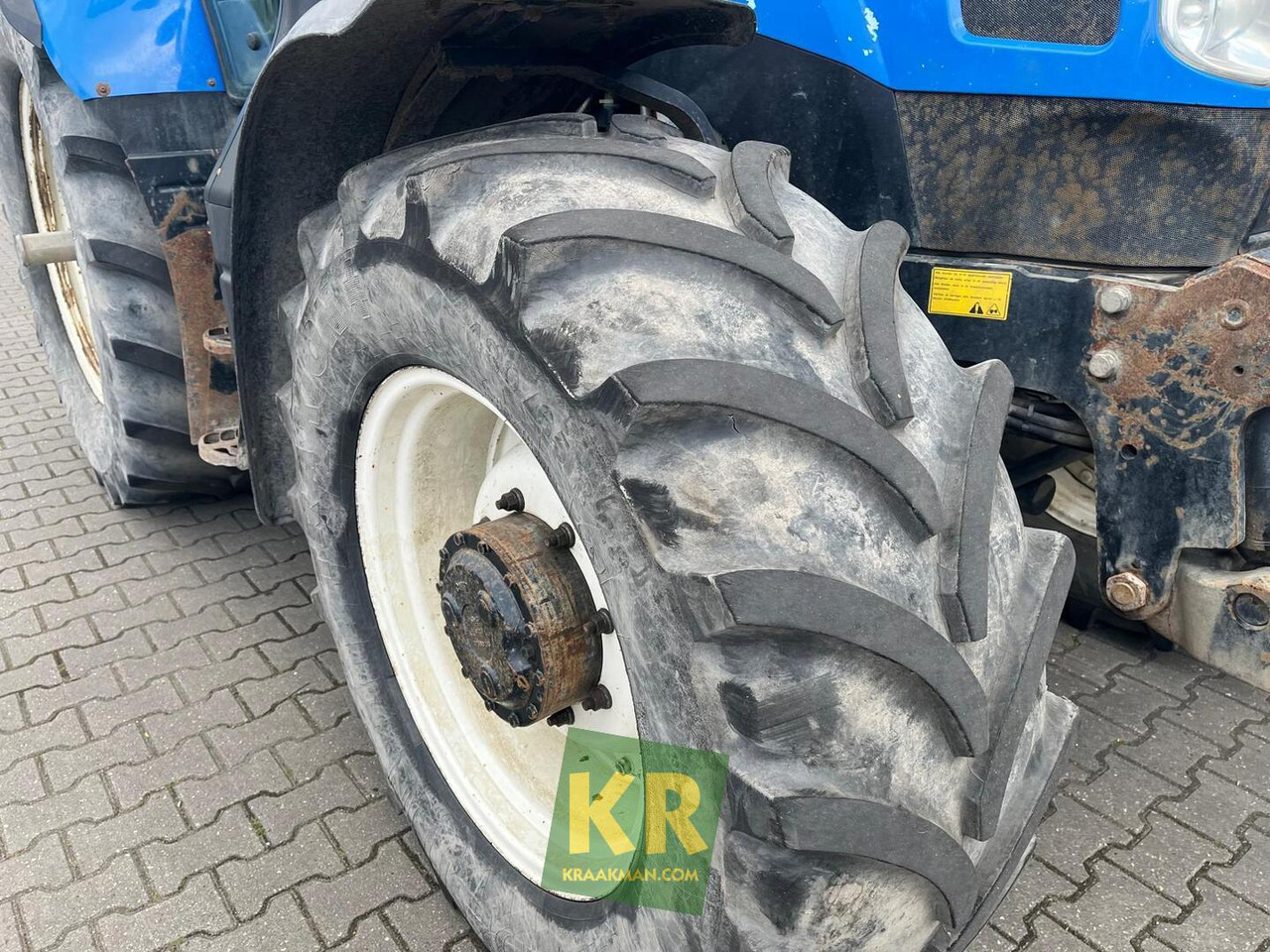 Farm tractor T6.160 New Holland