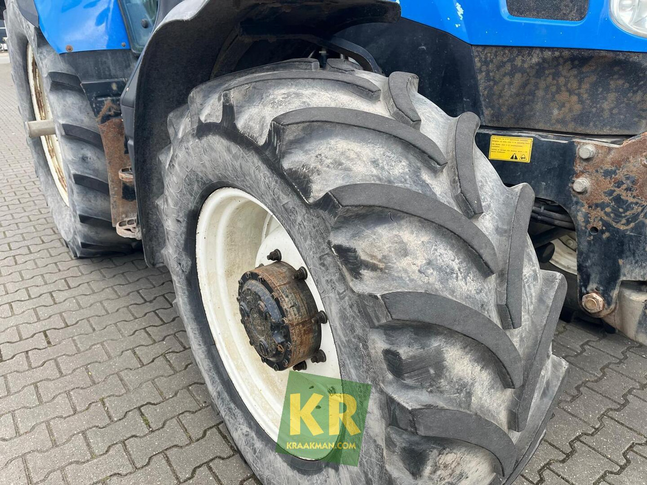 Farm tractor T6.160 New Holland