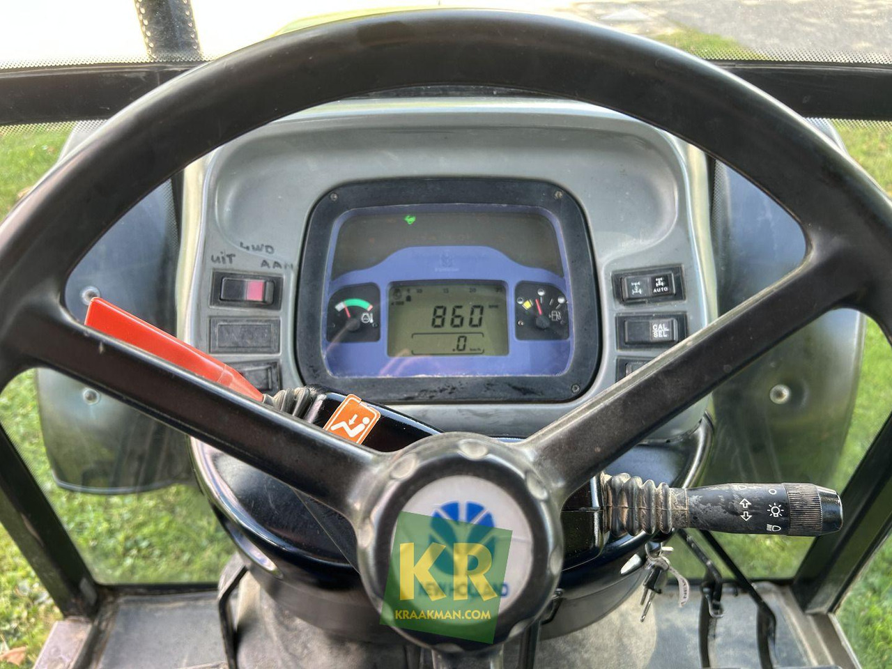 Farm tractor TN75S New Holland