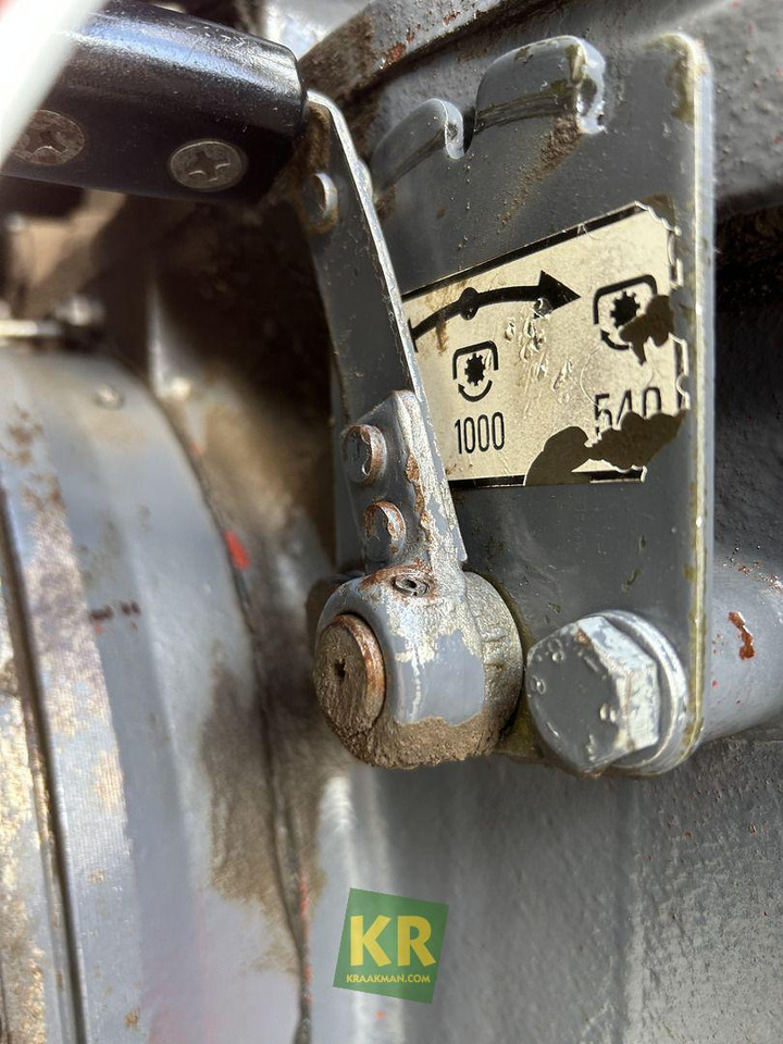 Farm tractor TN75S New Holland