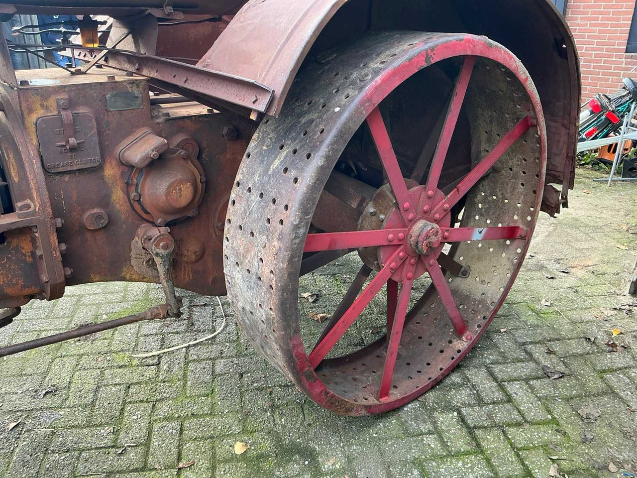 Farm tractor Twin city 20-32