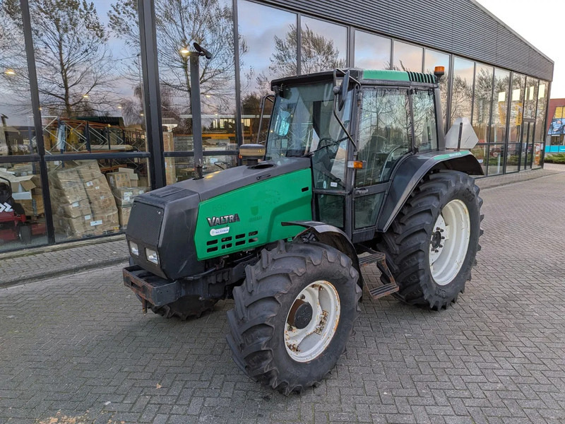 Farm tractor Valmet 6300 6300