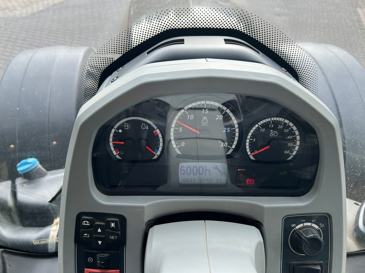 Farm tractor Valtra T174 Versu