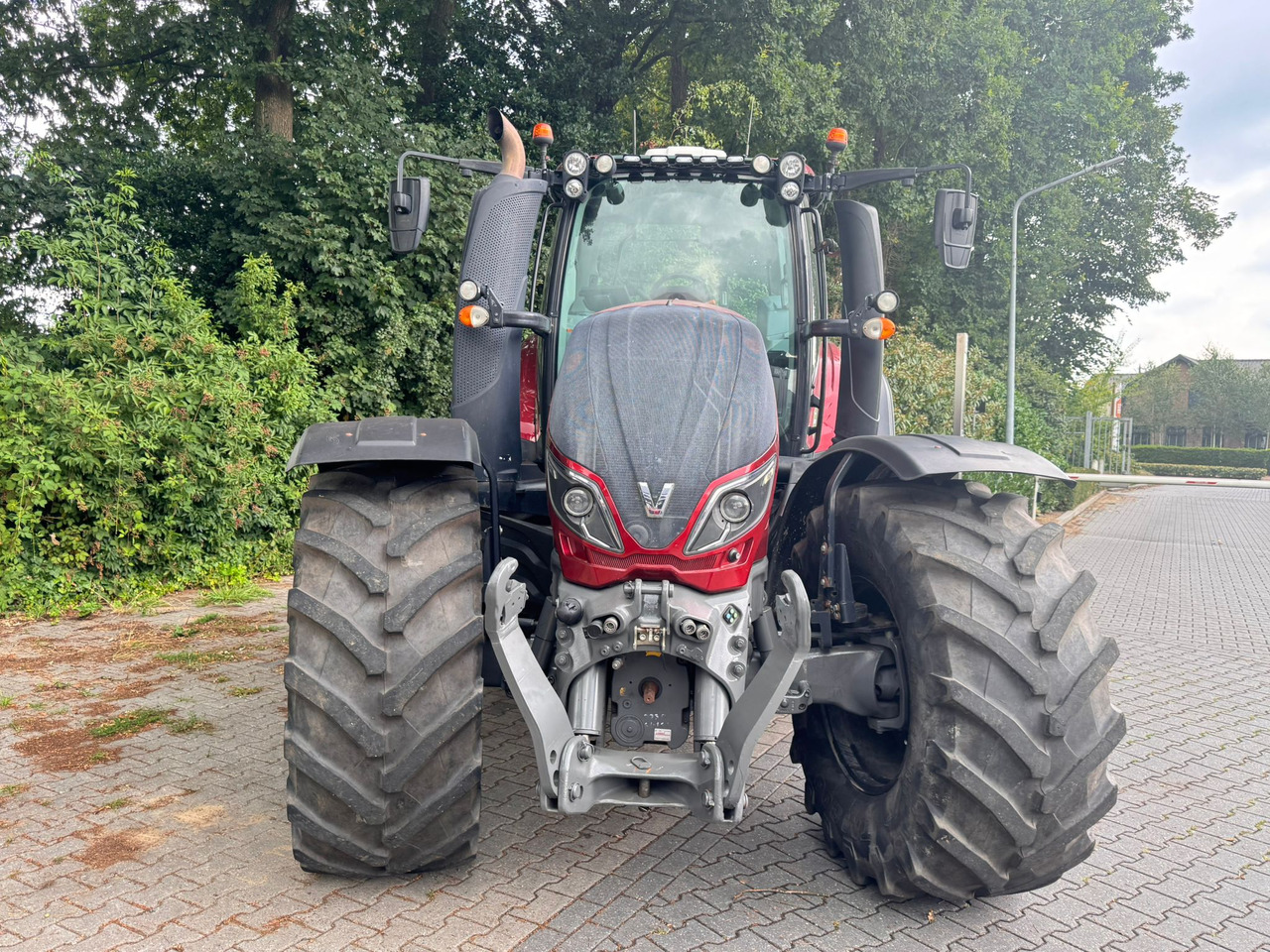 Farm tractor Valtra T234 Direct