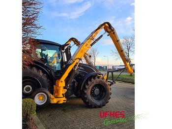 Farm tractor Valtra T 175