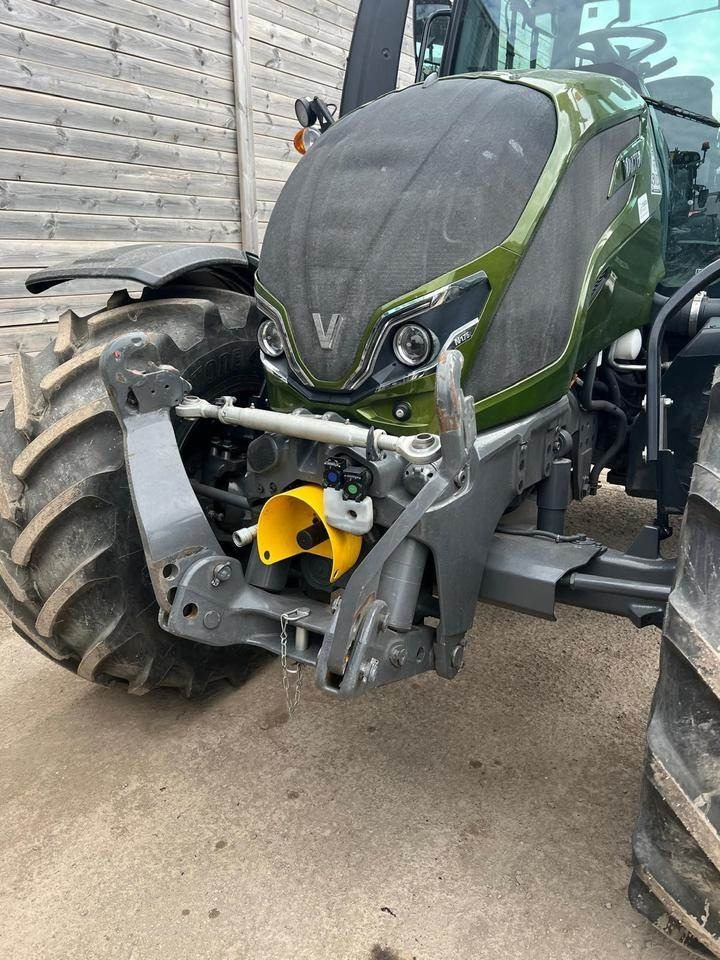 Farm tractor Valtra Valmet N175 Direct