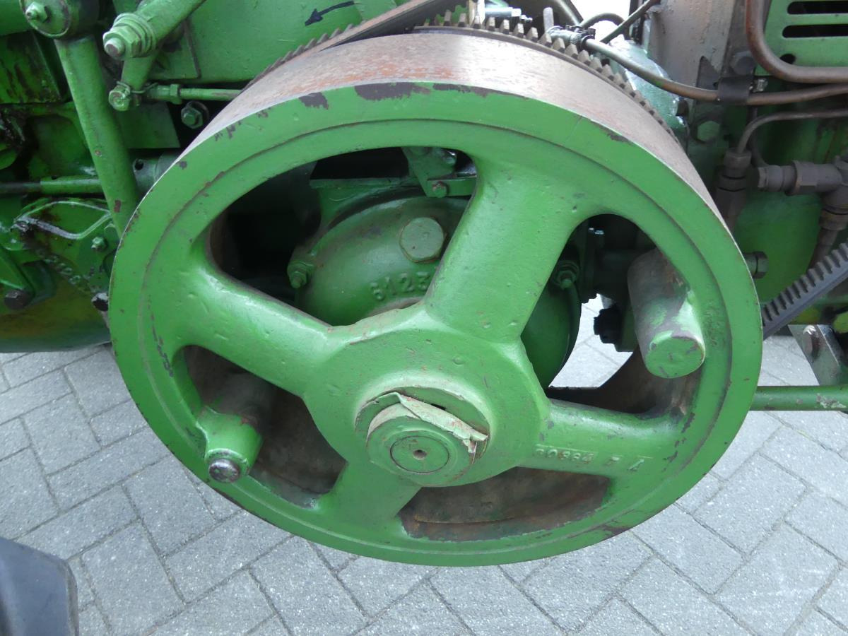 Farm tractor Vierzon 201