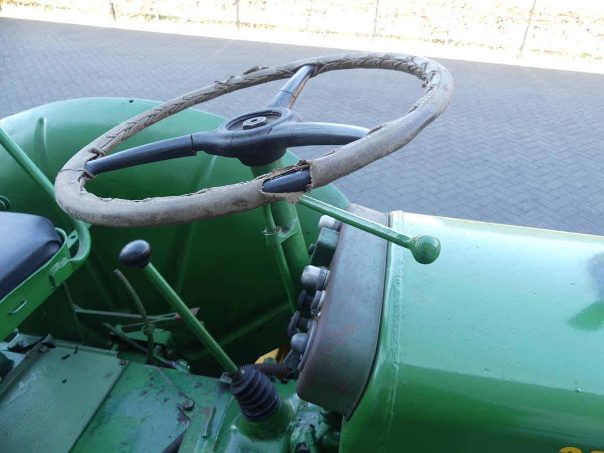 Farm tractor Vierzon 201
