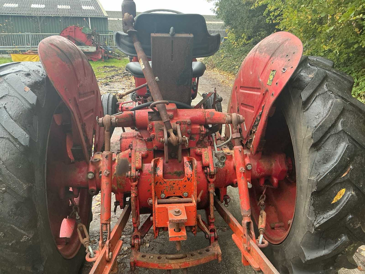Farm tractor Volvo BM400