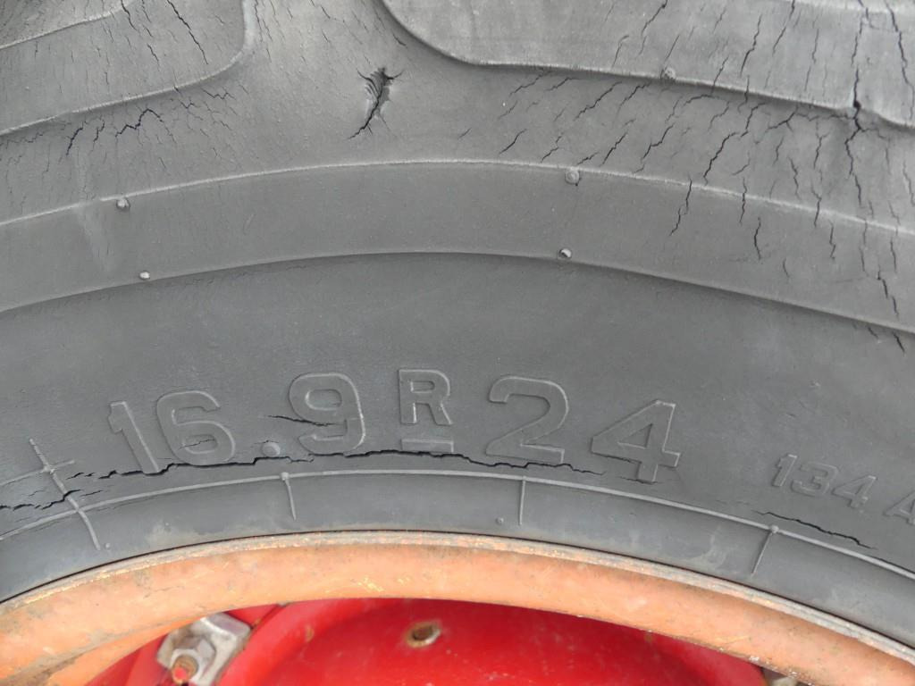 Farm tractor Volvo BM 2654