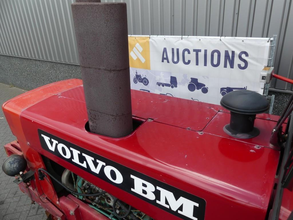 Farm tractor Volvo BM 2654