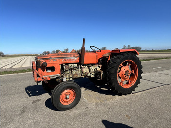 Farm tractor Zetor 4511