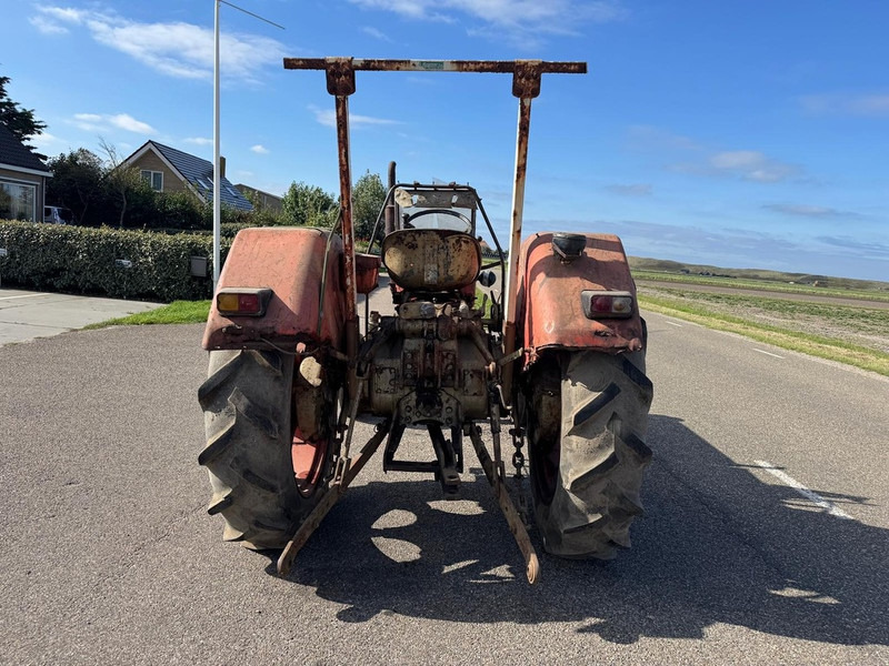 Farm tractor Zetor 4511