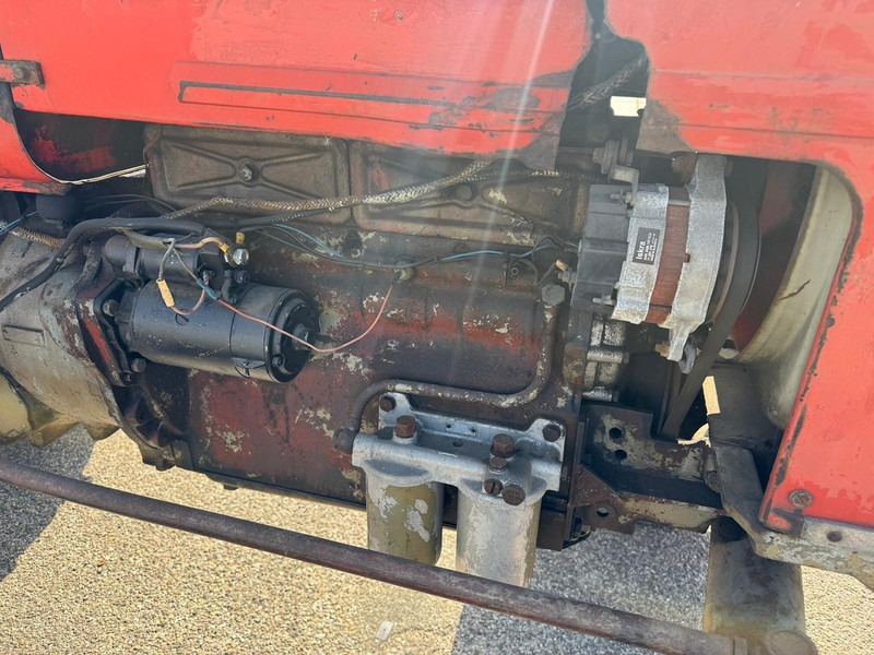 Farm tractor Zetor 4511