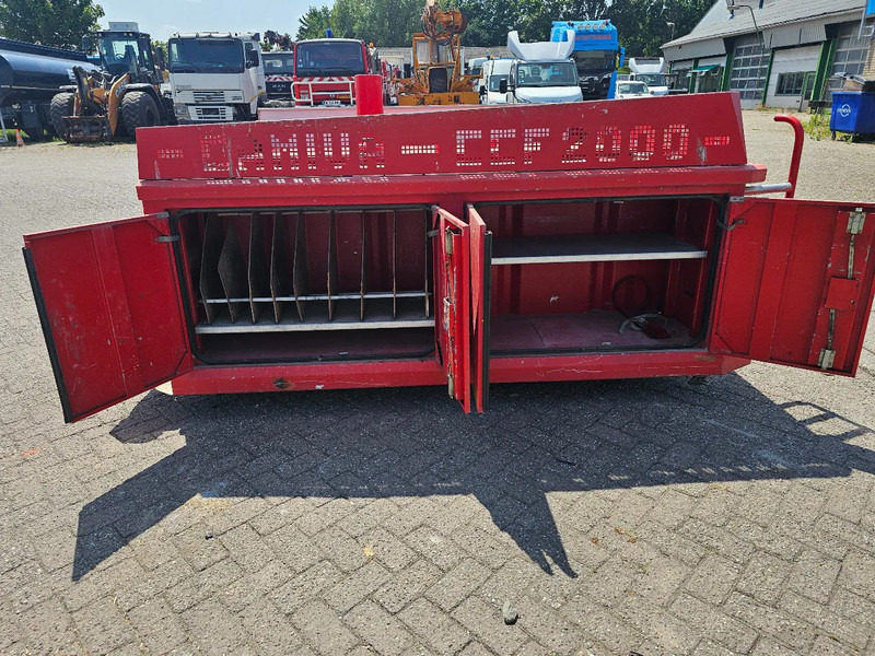 Farm trailer Renault 2000L Watertank - Camiva CCF2000