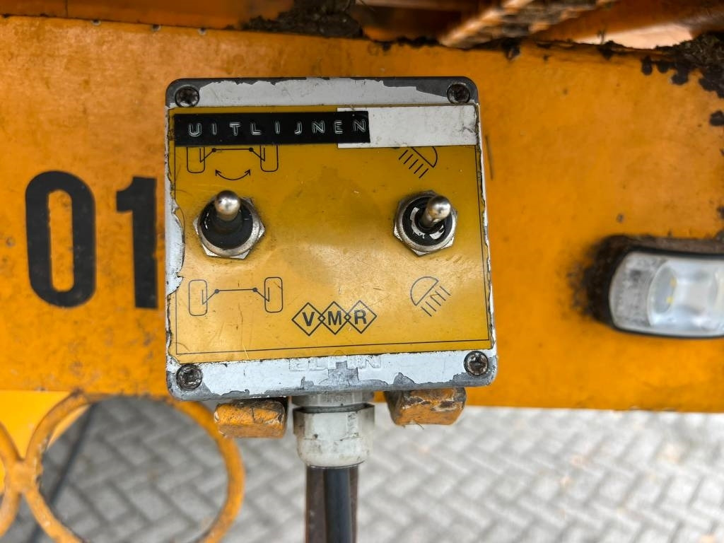 Farm trailer Veenhuis SW 400 silagewagen