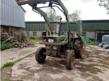 Farm tractor Fendt 102S: picture 1