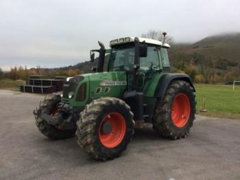 Farm tractor Fendt 716 VARIO: picture 1