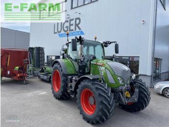 Fendt 724 vario profi+ - Farm tractor