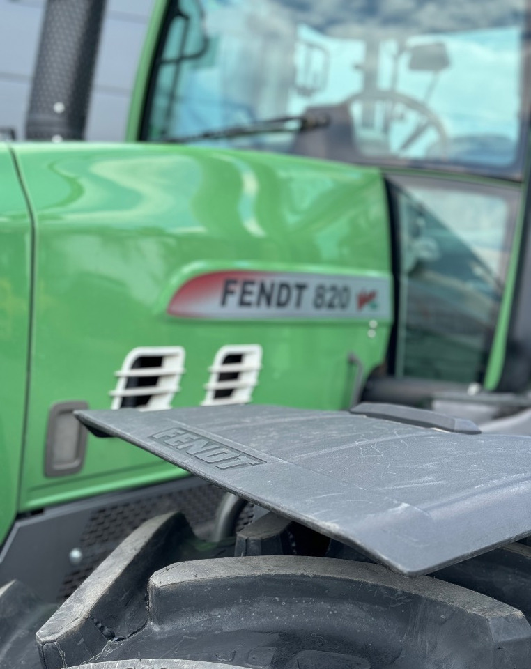 Farm tractor Fendt 820 Vario TMS: picture 10