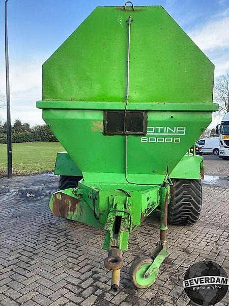 Fertilizer spreader Amazone Rotina 8000 B