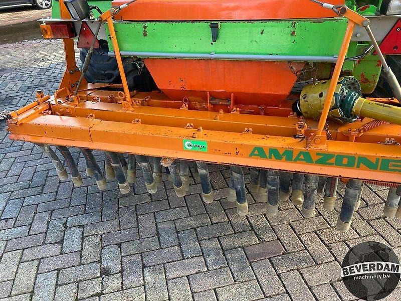 Fertilizer spreader Amazone Rotina 8000 B