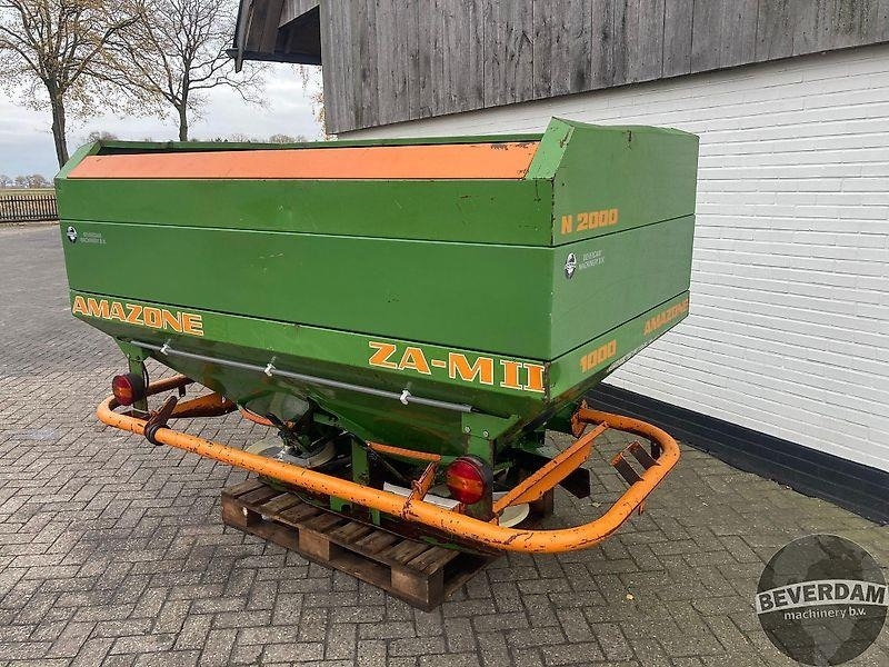 Fertilizer spreader Amazone ZA-MII