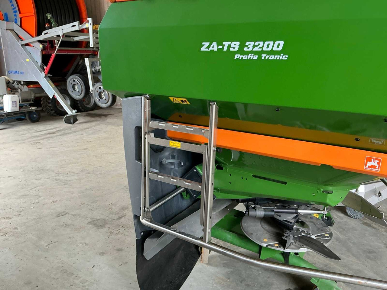 Fertilizer spreader Amazone ZA-TS 3200