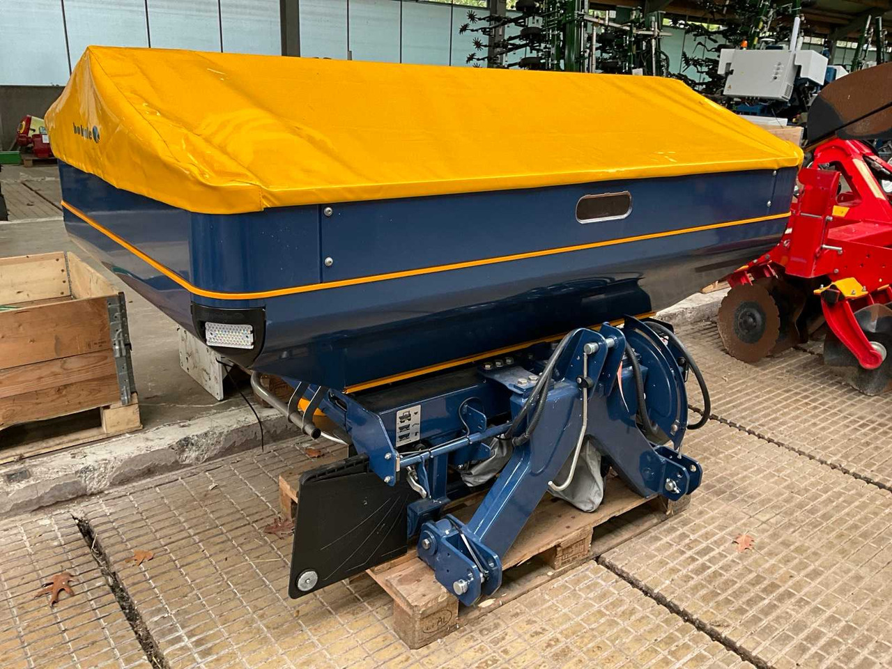 Fertilizer spreader BogBalle L15W I