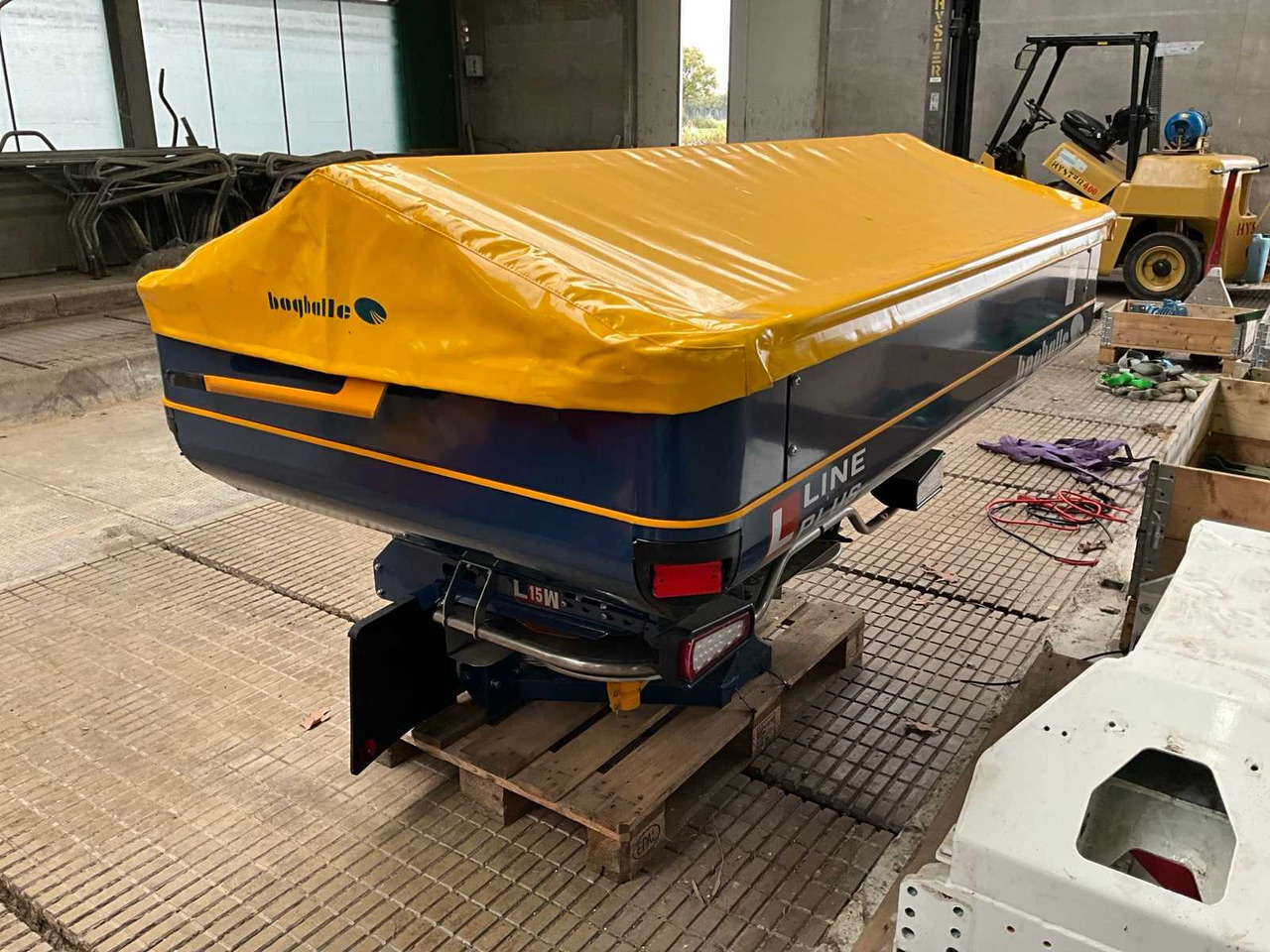 Fertilizer spreader BogBalle L15W I