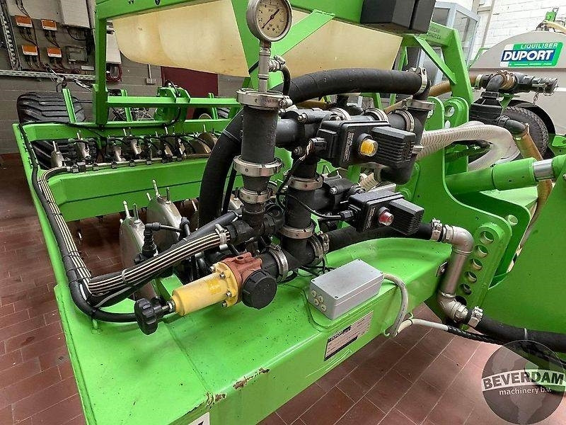 Fertilizer spreader Duport Liquidliser 2.5M