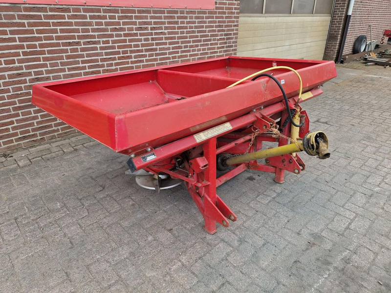 Fertilizer spreader Lely