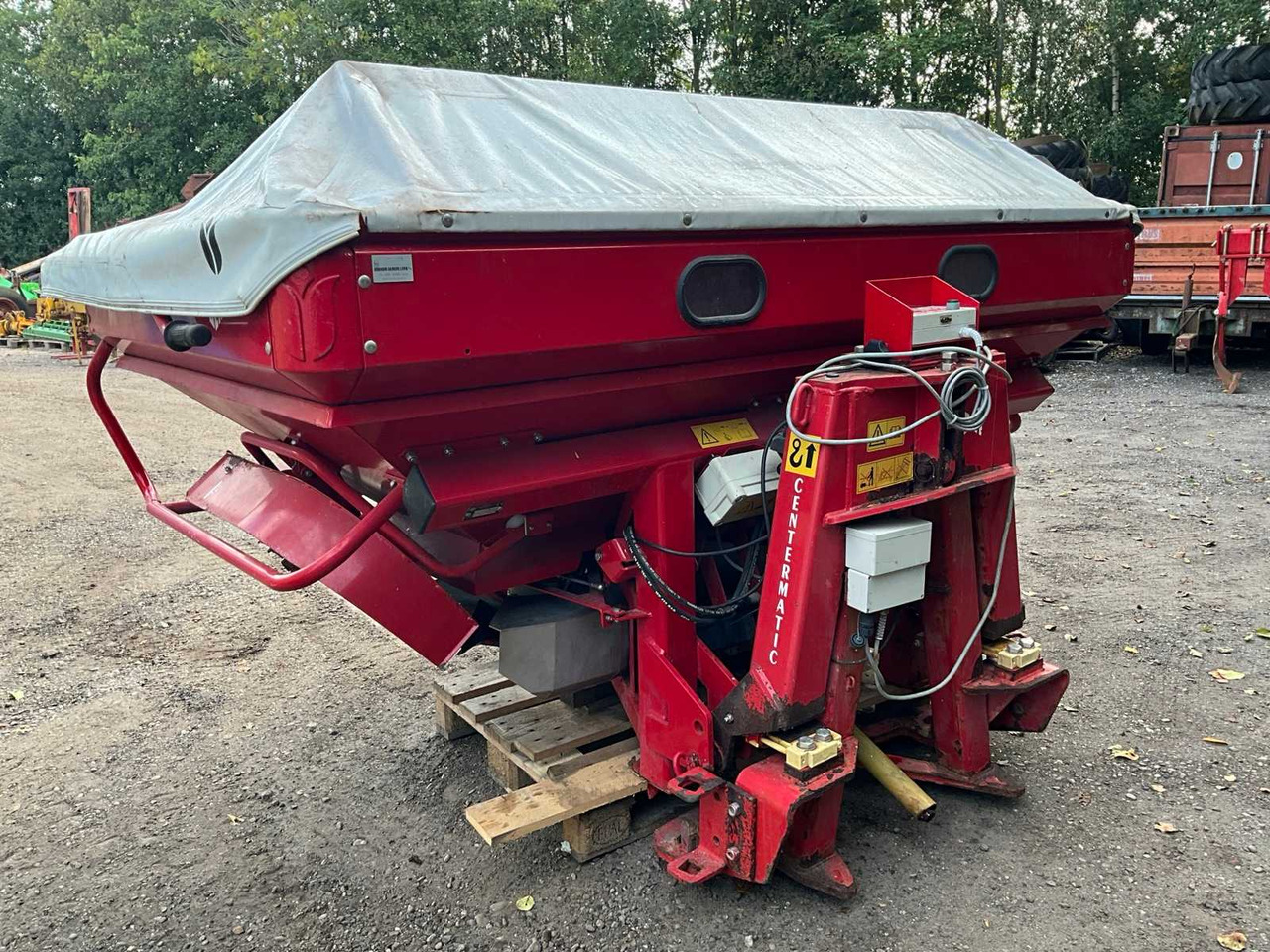 Fertilizer spreader Lely Centerline SX 3000